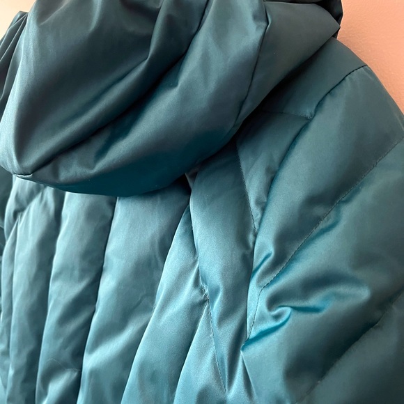GoLite goose down parka, NWOT - Picture 7 of 11
